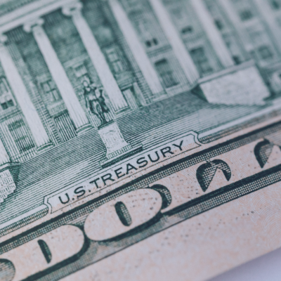 US GDP growth rate chart alongside Treasury yields trend