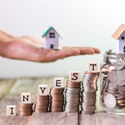 Risk versus return comparison of FDs and fixed income options