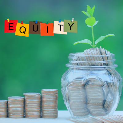 Multi-asset vs hybrid funds comparison showing allocation, SIP investing, and risk-return chart for investors.