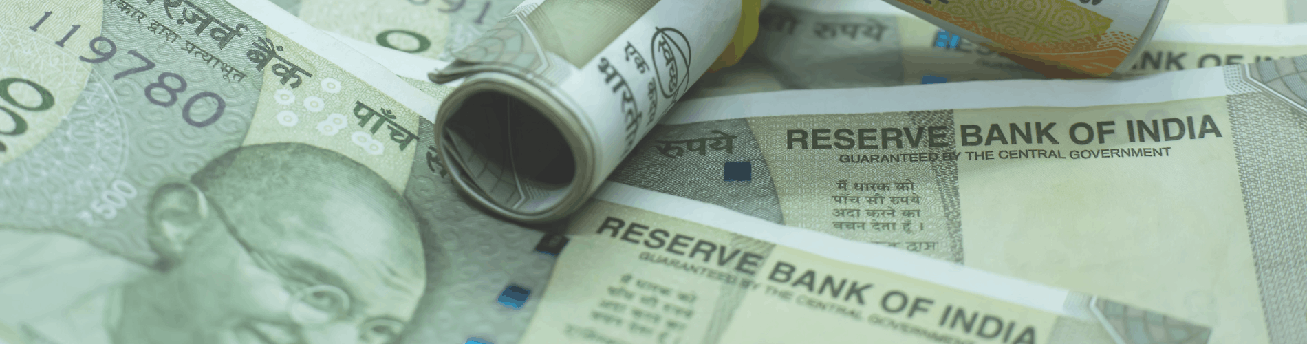 Read more about the article RBI Limits Bank Currency Positions as Rupee Weakness Deepens