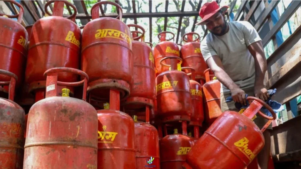 LPG supply disruption affecting India due to Strait of Hormuz tensions